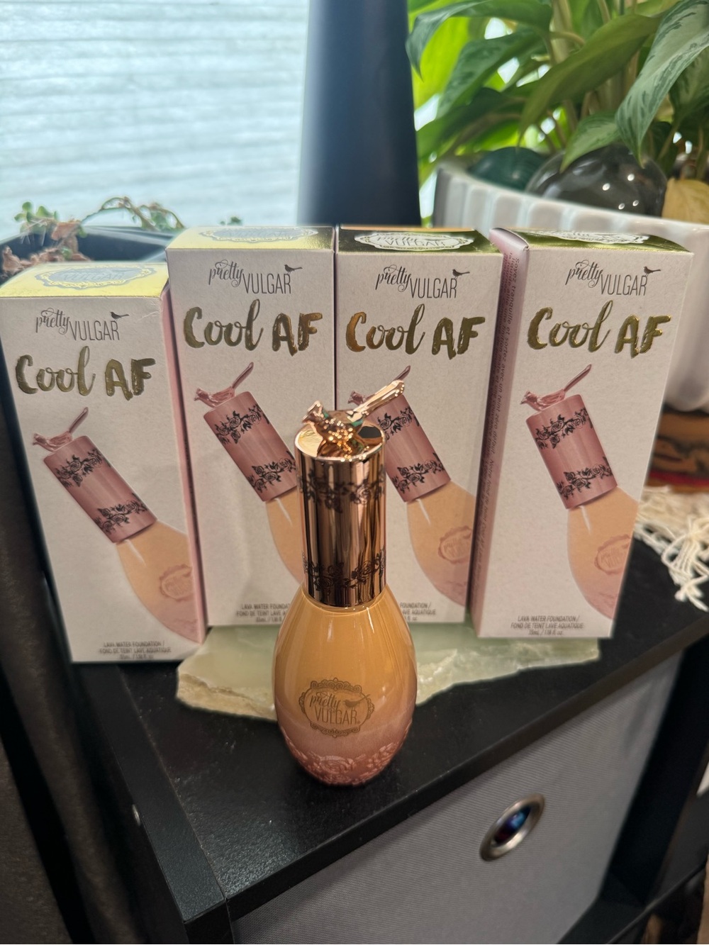 Lot 4 PRETTY VULGAR COOL AF LAVA Water Foundation 35ml FULL Frontal 62 Shade